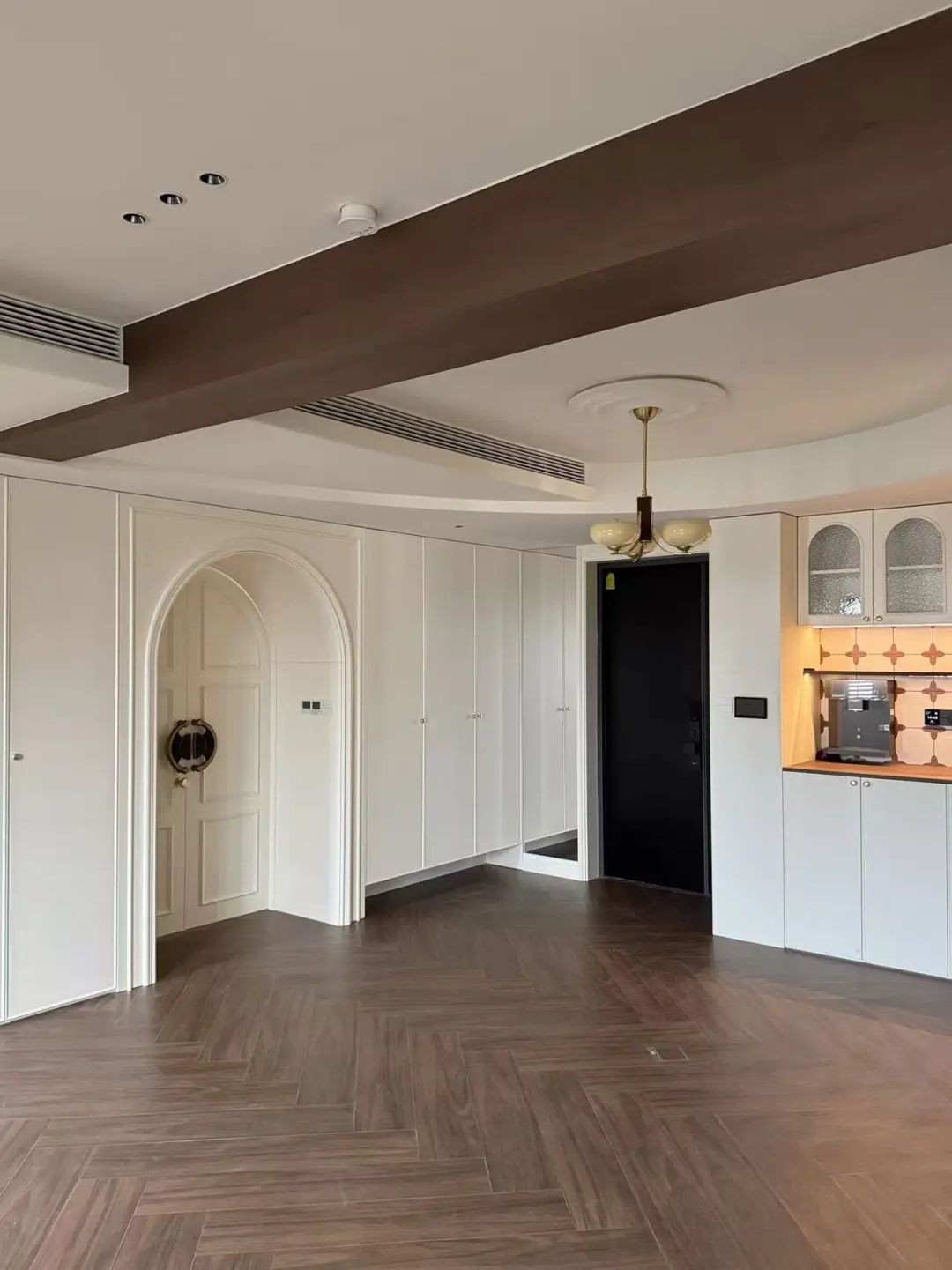 玛奇朵 · 硬装完工实录丨隅间空间设计工作室-79