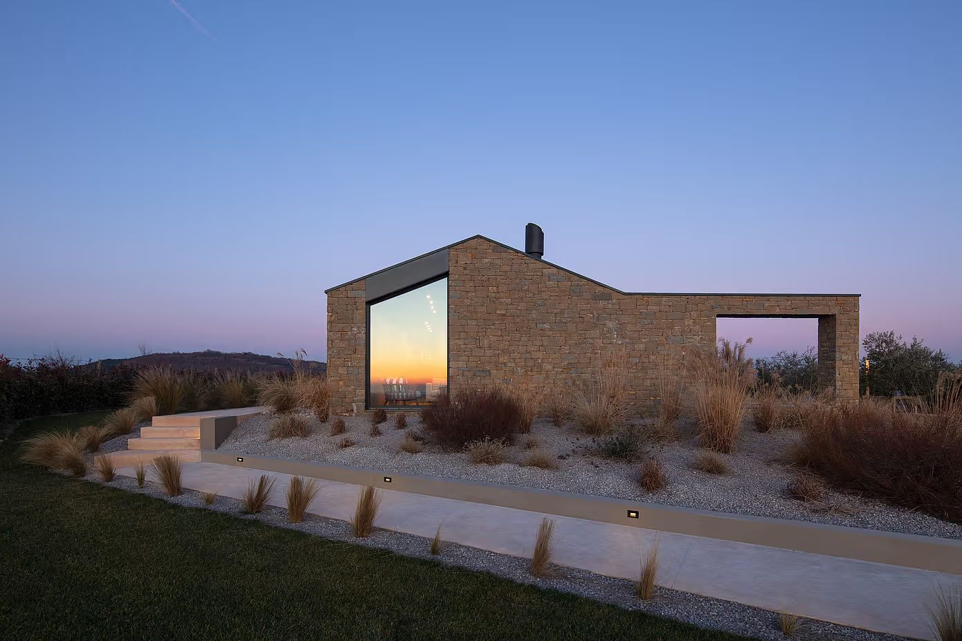 Sandro Uzila轻装而居山林小屋丨克罗地亚丨建筑师Sandro Uzila-29