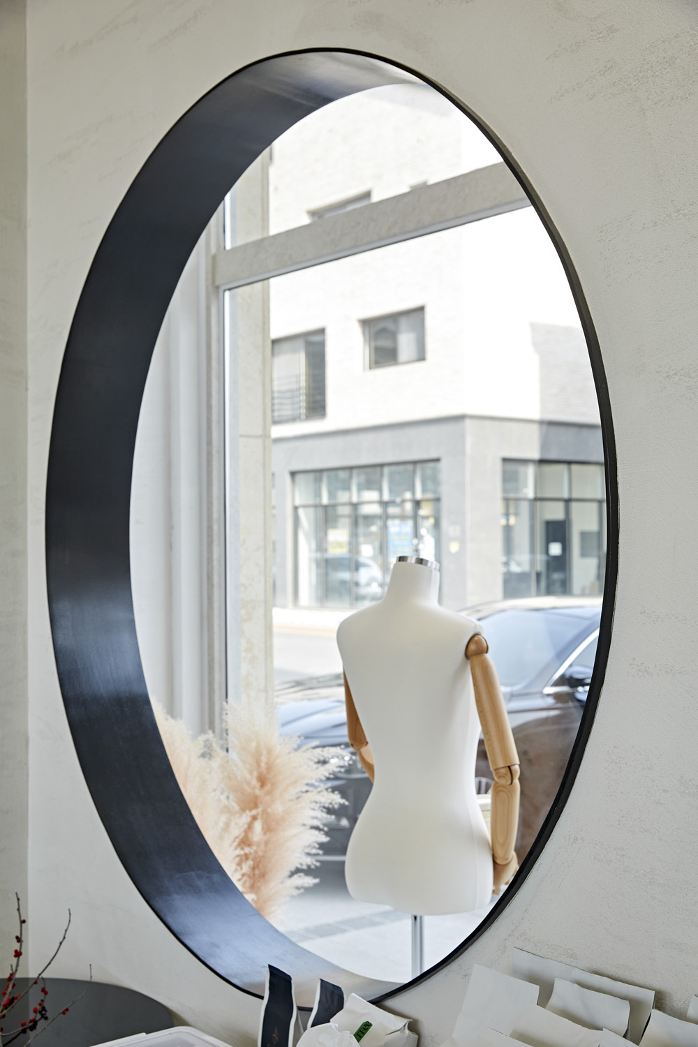 35 平现代简约咖啡馆&服饰店设计-18