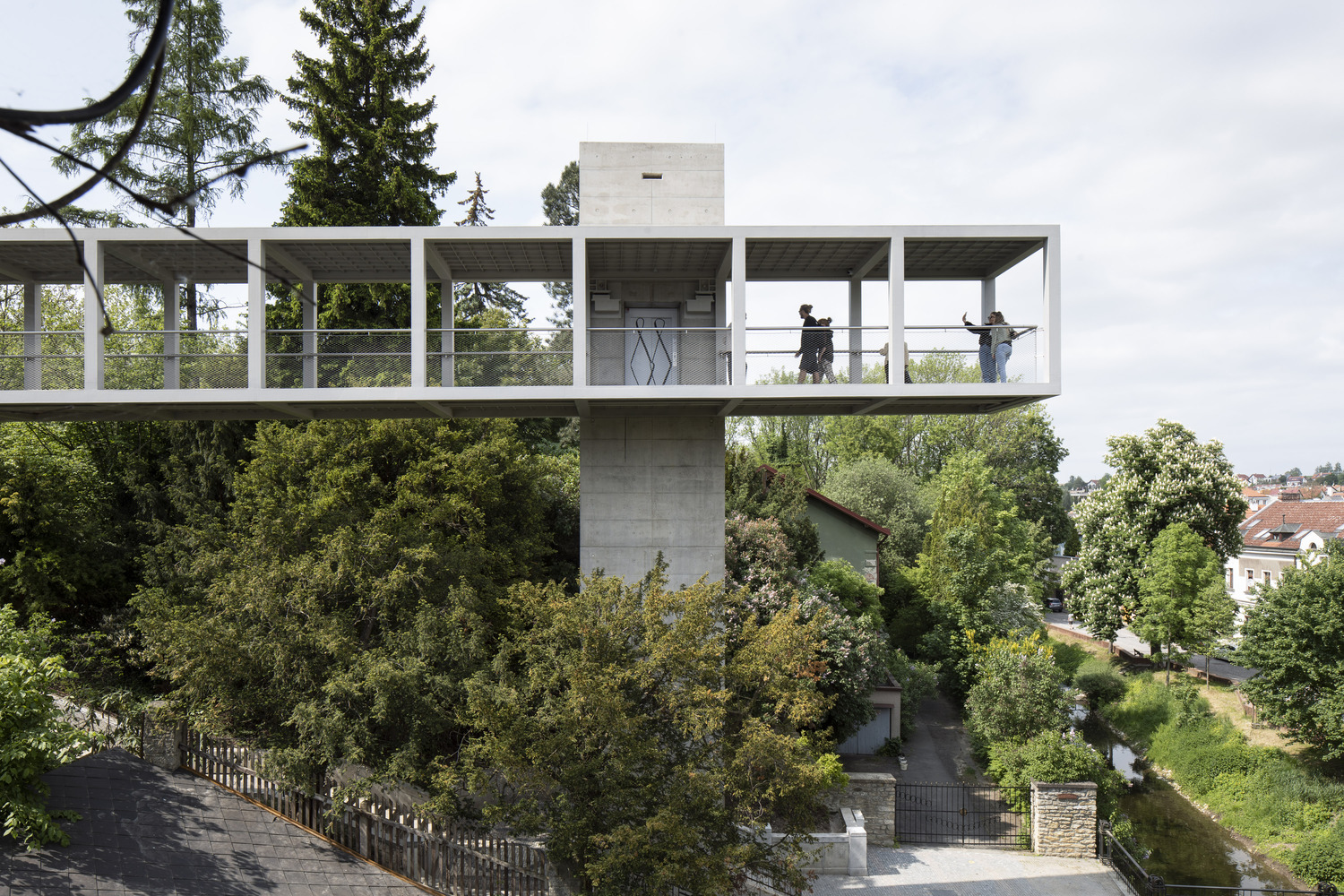 捷克利托米尔人行天桥-8