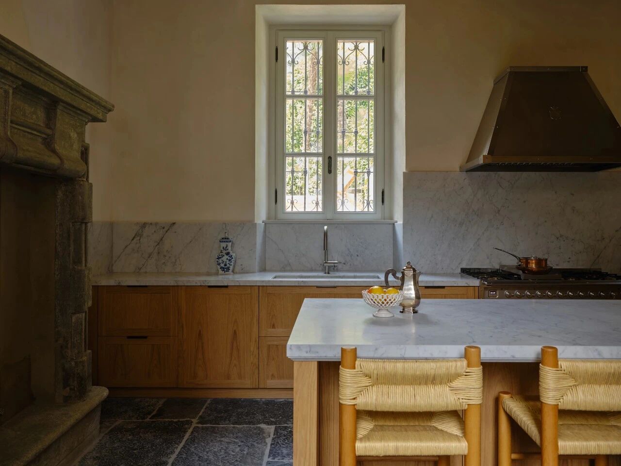 Galli Cavalcabò 设计丨湖畔奢居·意大利贵族别墅-31