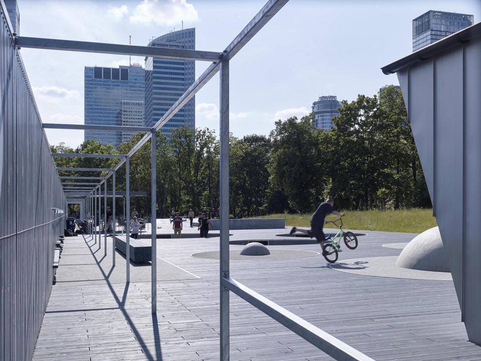 波兰华沙 TARAS 公园丨Marcin Kwietowicz,Michał Sikorski-20