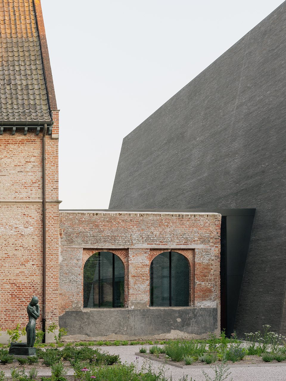 Abby Kortrijk艺术中心丨比利时丨Barozzi Veiga,Tab Architects-17