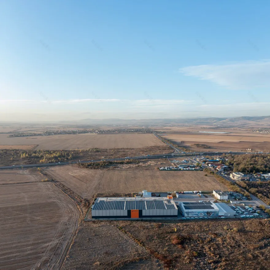 Fresh&Frozen 物流仓库丨保加利亚丨IPA Architecture and more-18