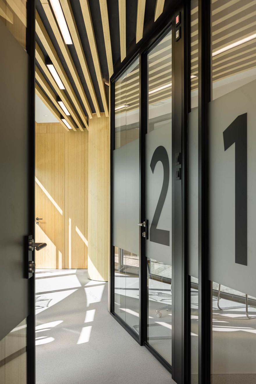 Clinica Dentária São Paulo 口腔医院丨Sabrab Architecture-27