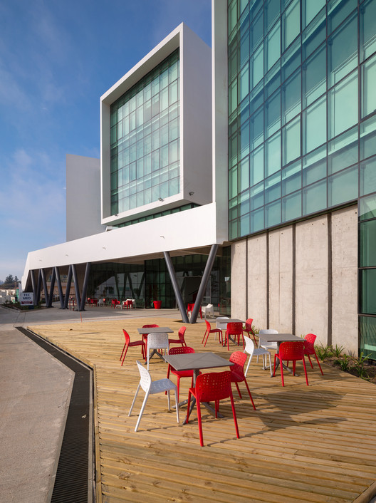 智利 PUCV 大学医学技术职业建设大楼-14