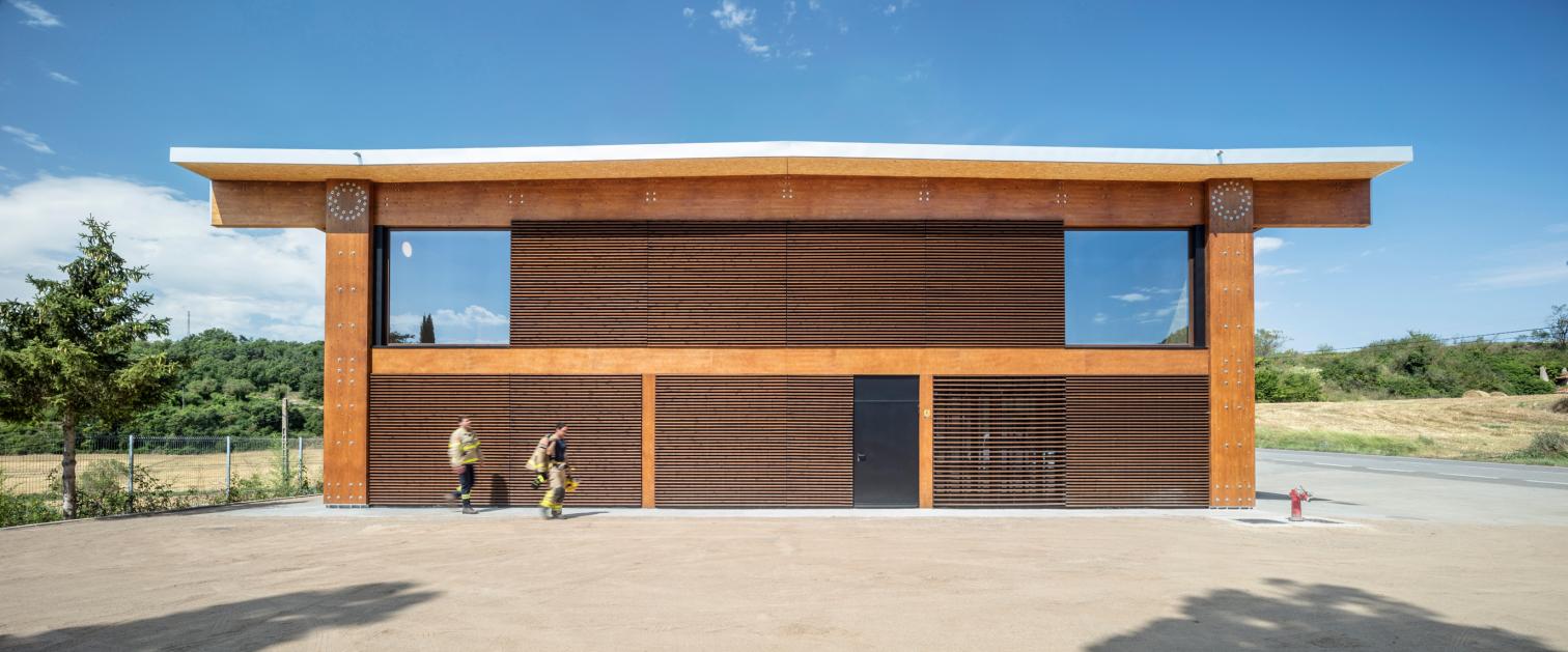 西班牙 Moyá 消防站丨西班牙巴塞罗那-15