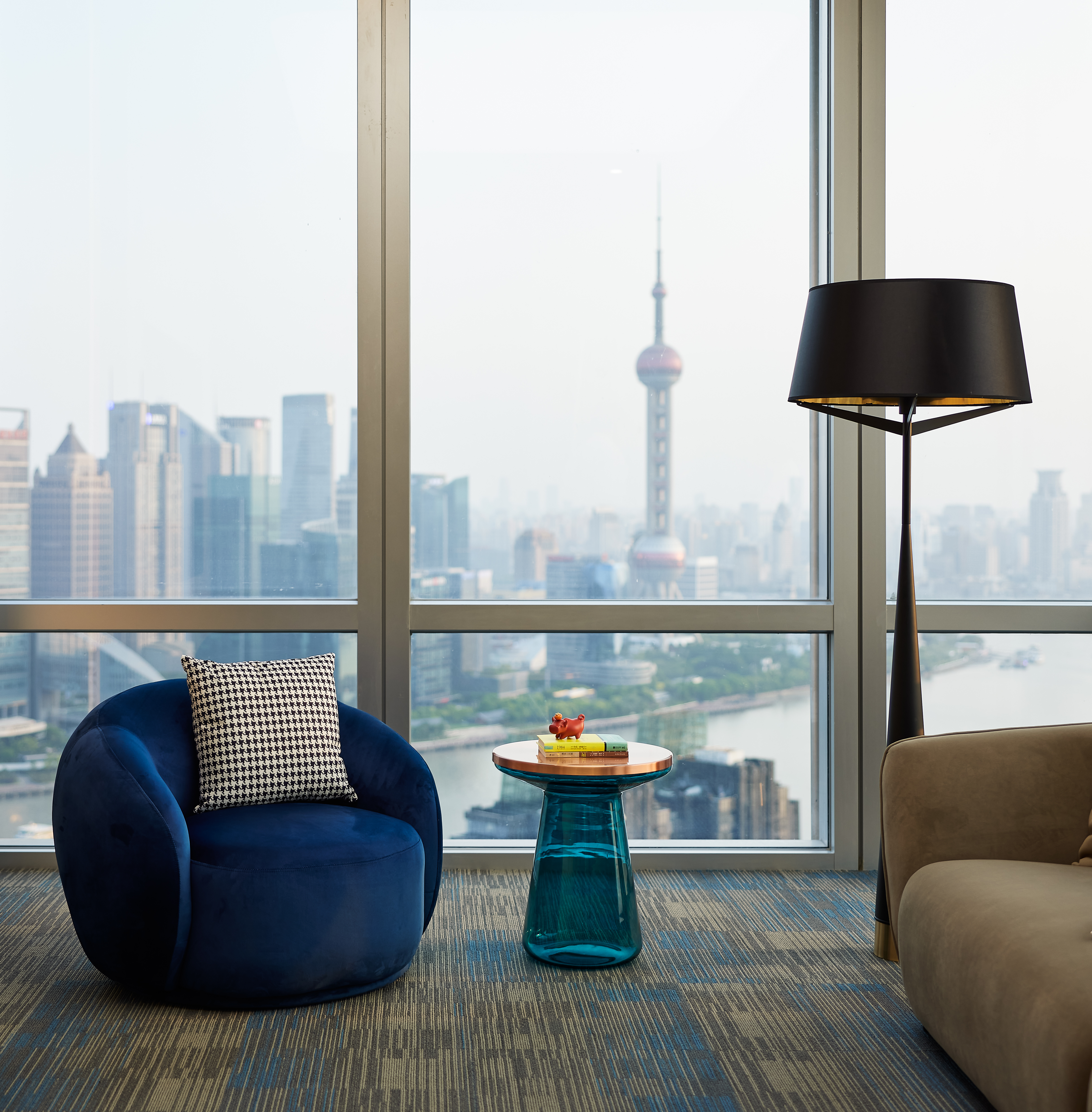 海宸投资办公室丨中国上海丨由问空间设计（上海）有限公司-24