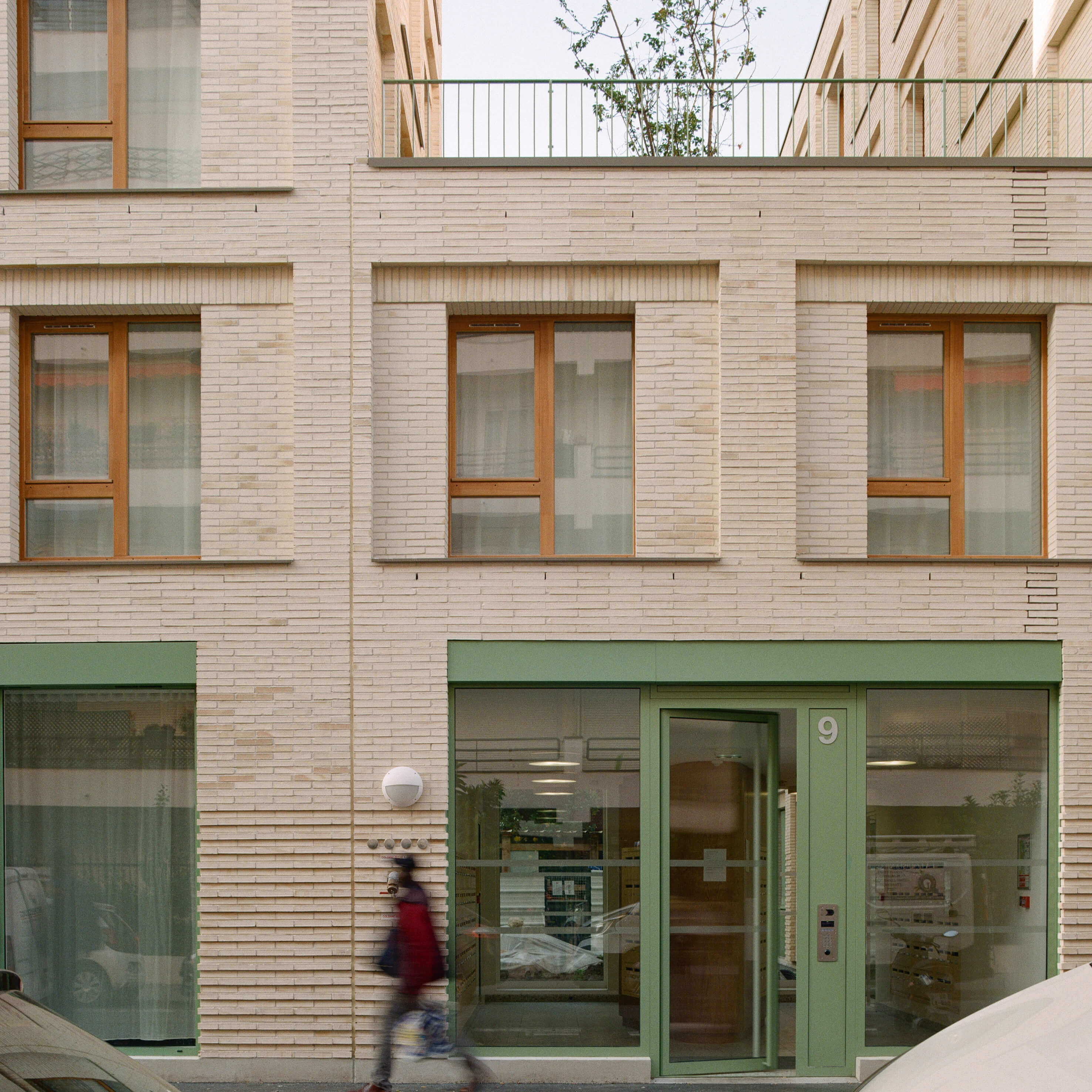 丨法国巴黎丨Atelier FUSO,R Architecture等多家机构-30