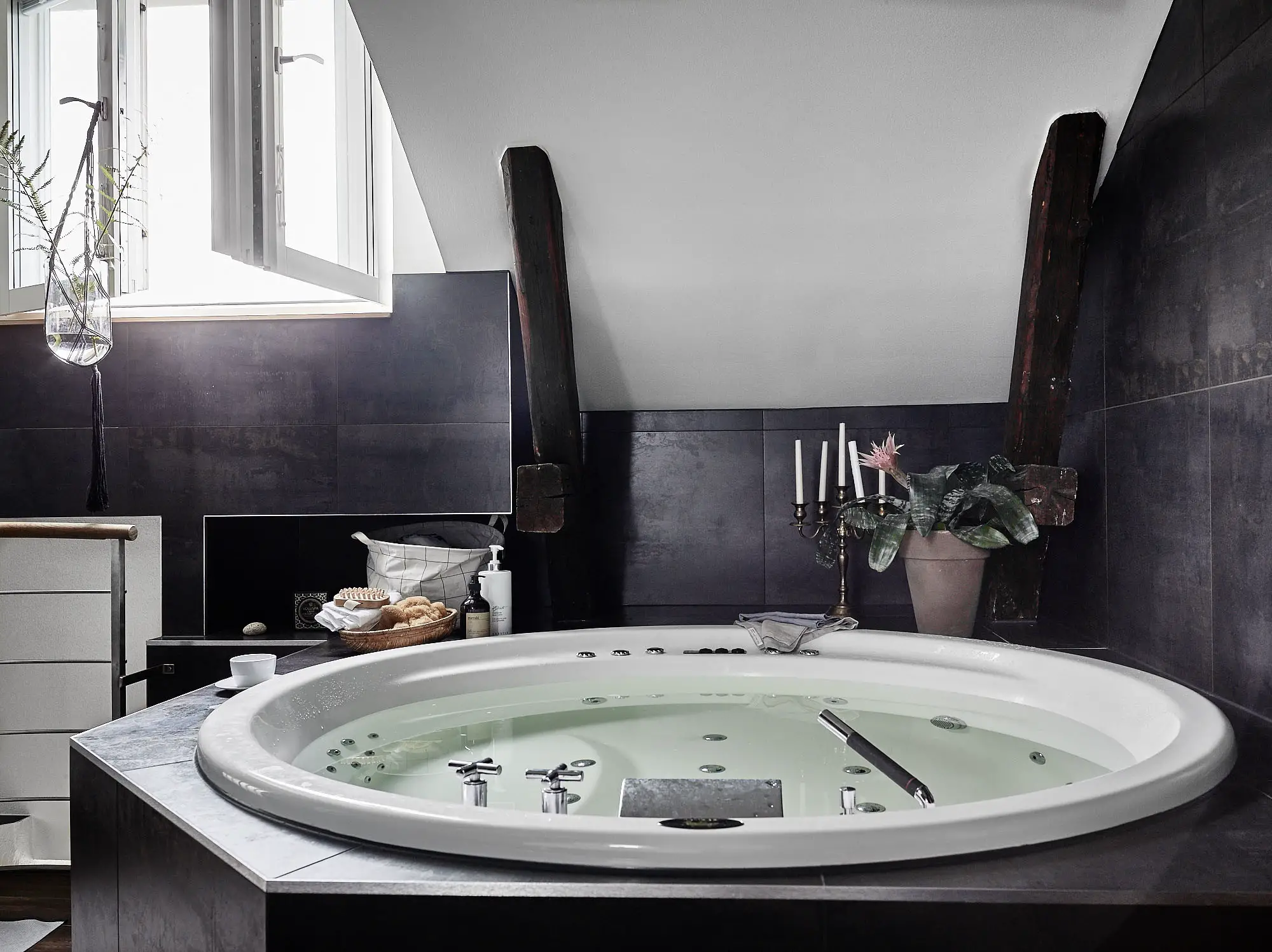 "斯德哥尔摩特色 loft，超大空间里的宁静天堂"-22