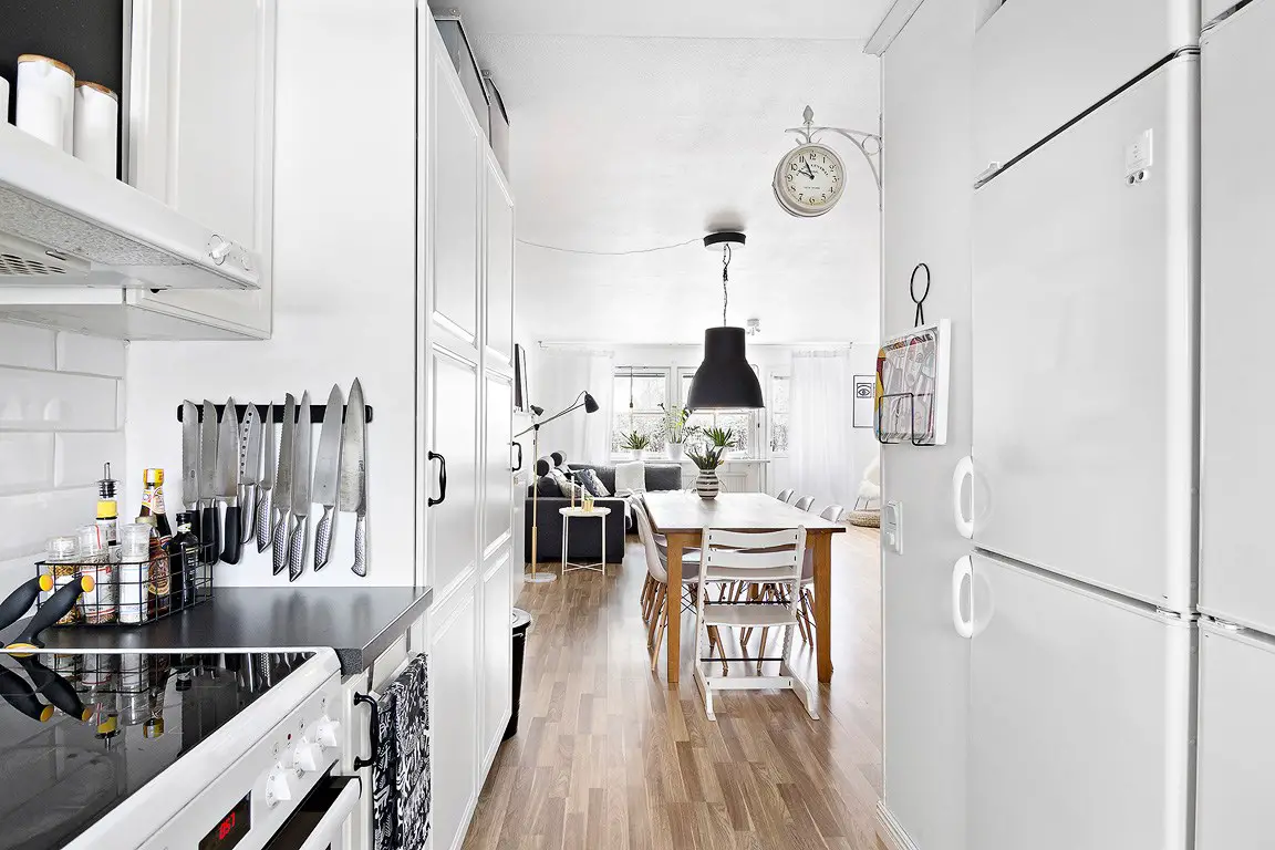 红墙白里，现代家庭的理想之居-4