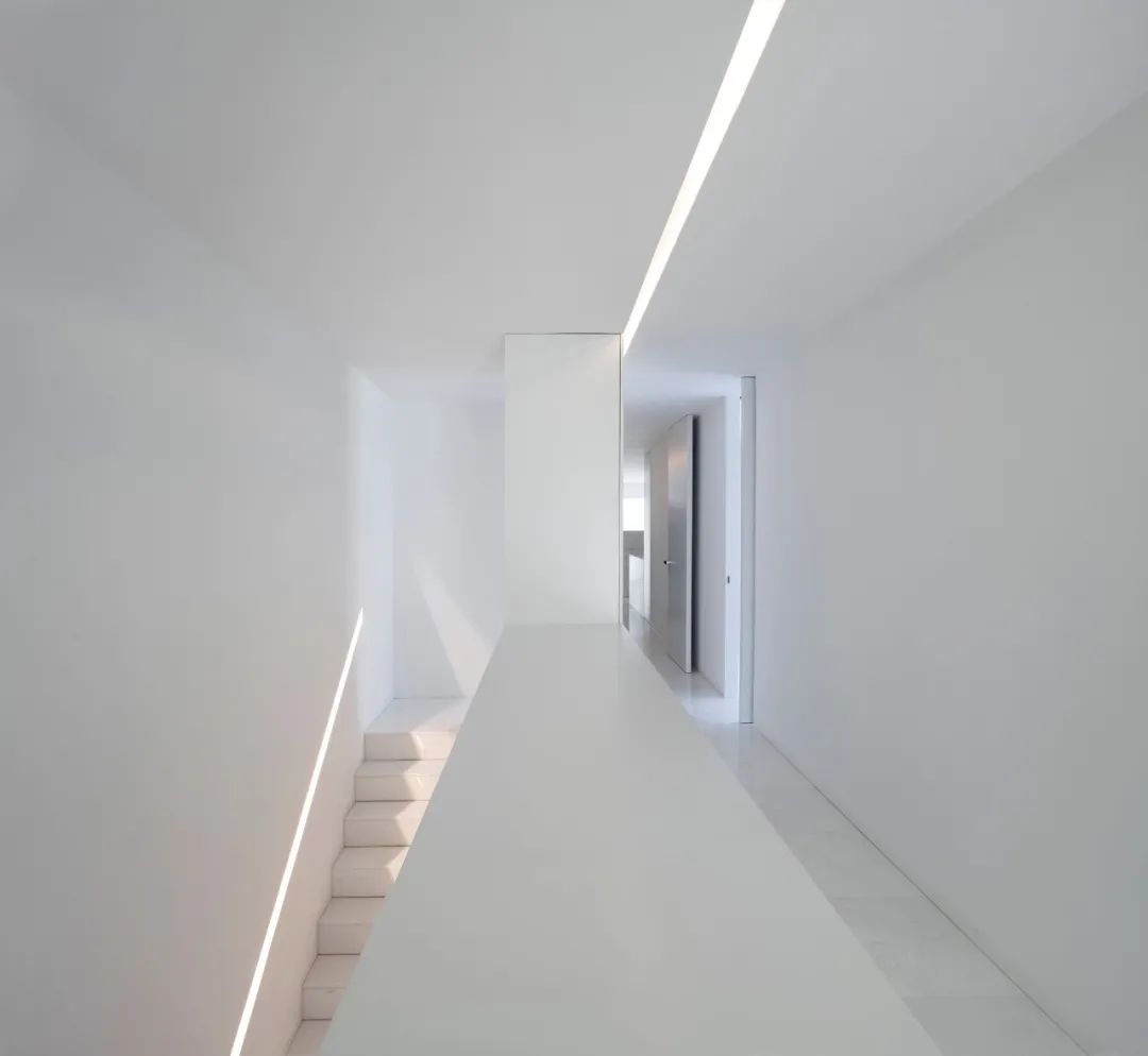 白色极简,Fran Silvestre 建筑的魅力-78