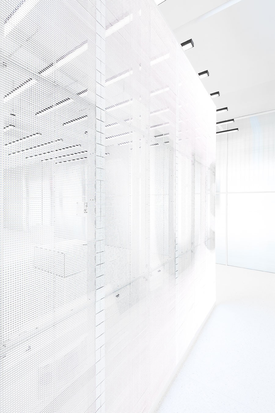 破碎(BRKN)玻璃创意设计展-44