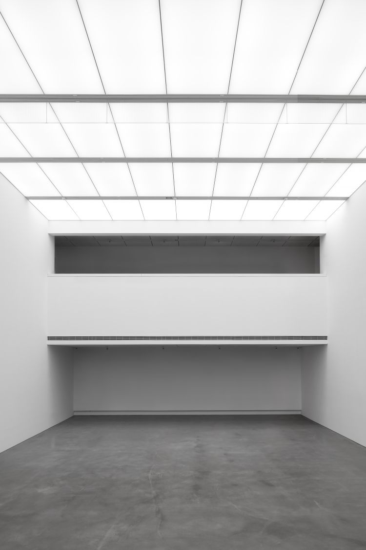 流動的靜謐 當代美的展現。- 高雄市立美術館「光 間」 - WEHOUSE-3