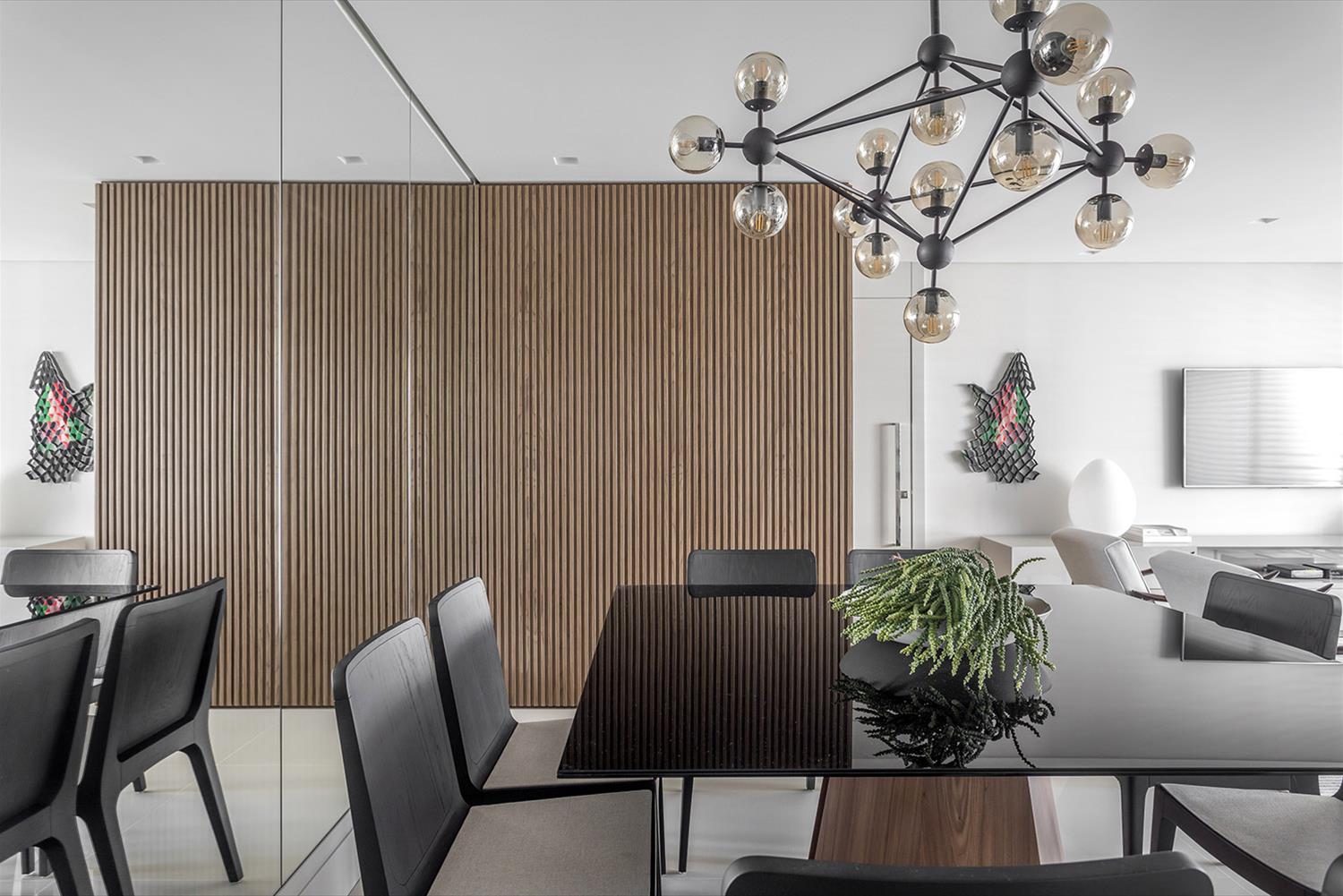 巴西 504A 公寓 | 木质与艺术的完美融合-4