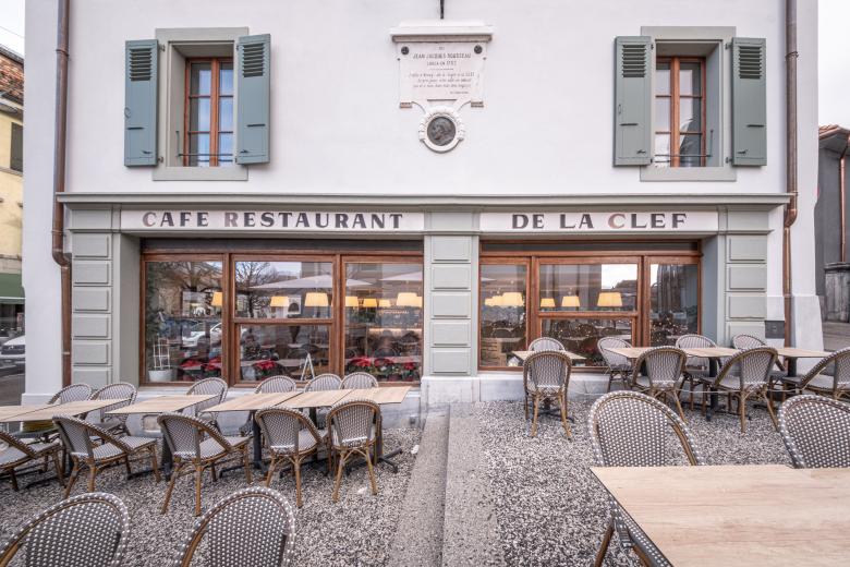 Restaurant de la Cléf 及住宅大楼丨瑞士丨architecum-1