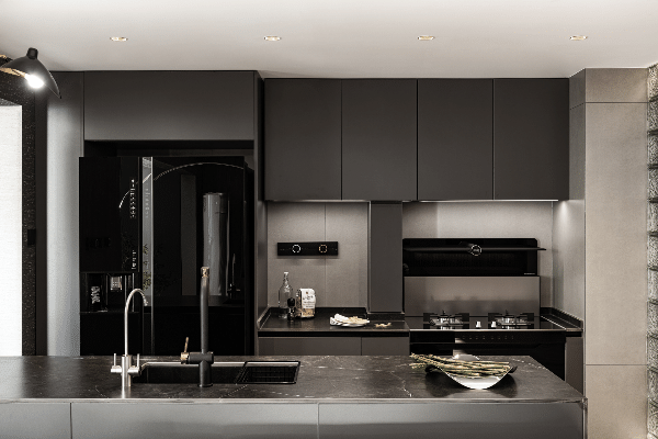 暗黑电竞房 · 北京丰台新婚夫妻酷炫空间丨中国北京-39