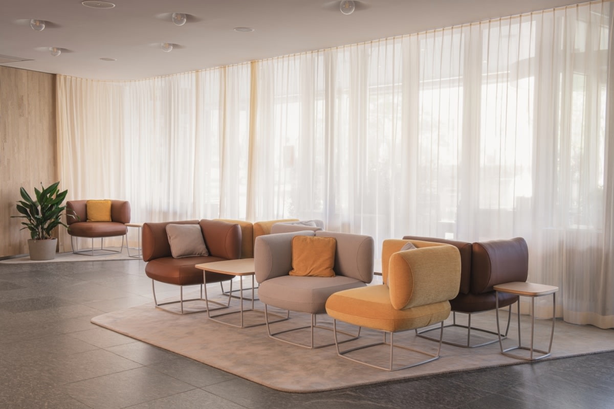 瑞士苏黎世芬索夫酒店时尚舒适空间丨NINA MAIR Architecture+Design-13