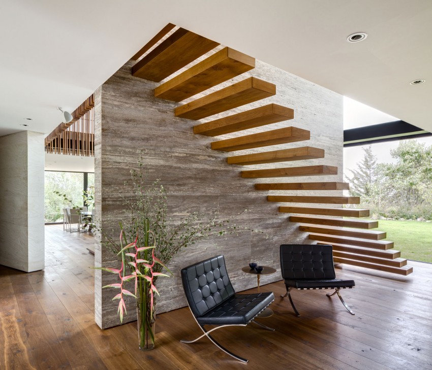 The Iconic Barcelona Chair Featured In Stylish Interior Designs-11