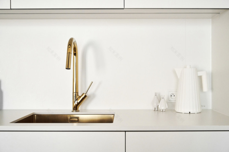 波兰极简几何公寓设计-14