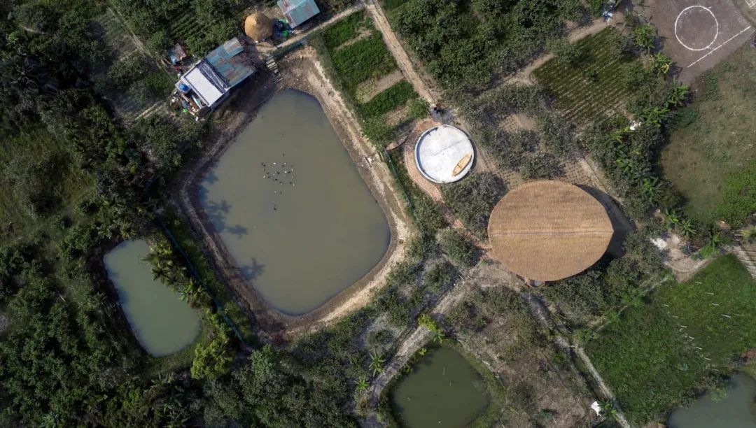 融合自然与现代的乡村度假别墅丨勾勾手设计网-20