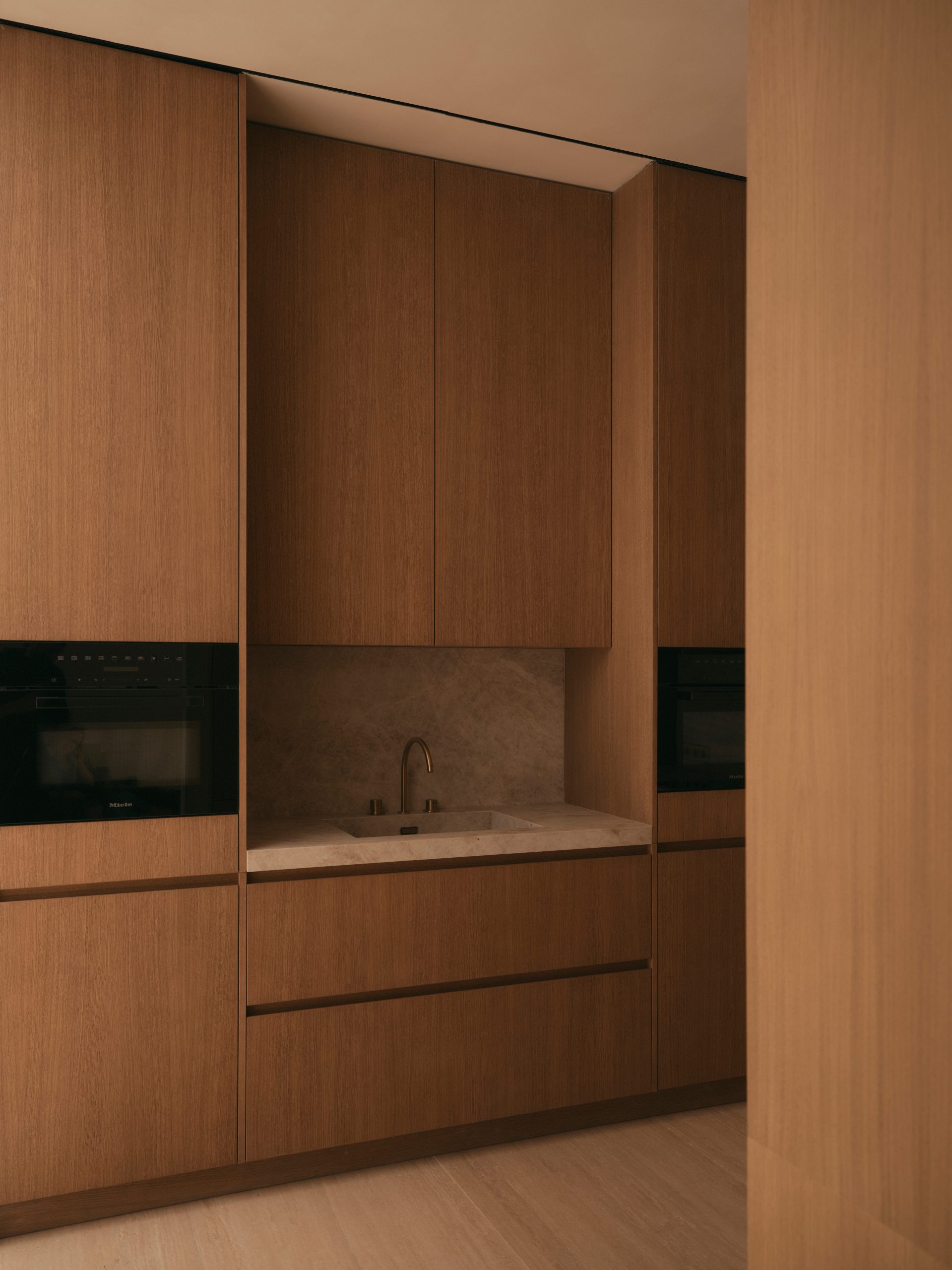 通用电气公寓（注：GE一般指通用电气公司General Electric ，此处结合语境推测GE apartment可能是与通用电气相关的公寓） 丨西班牙丨Balzar Arquitectos-34