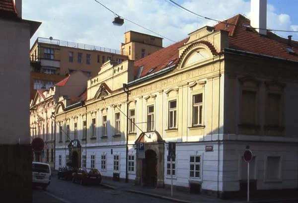 布拉格阁楼改造项目丨捷克-20