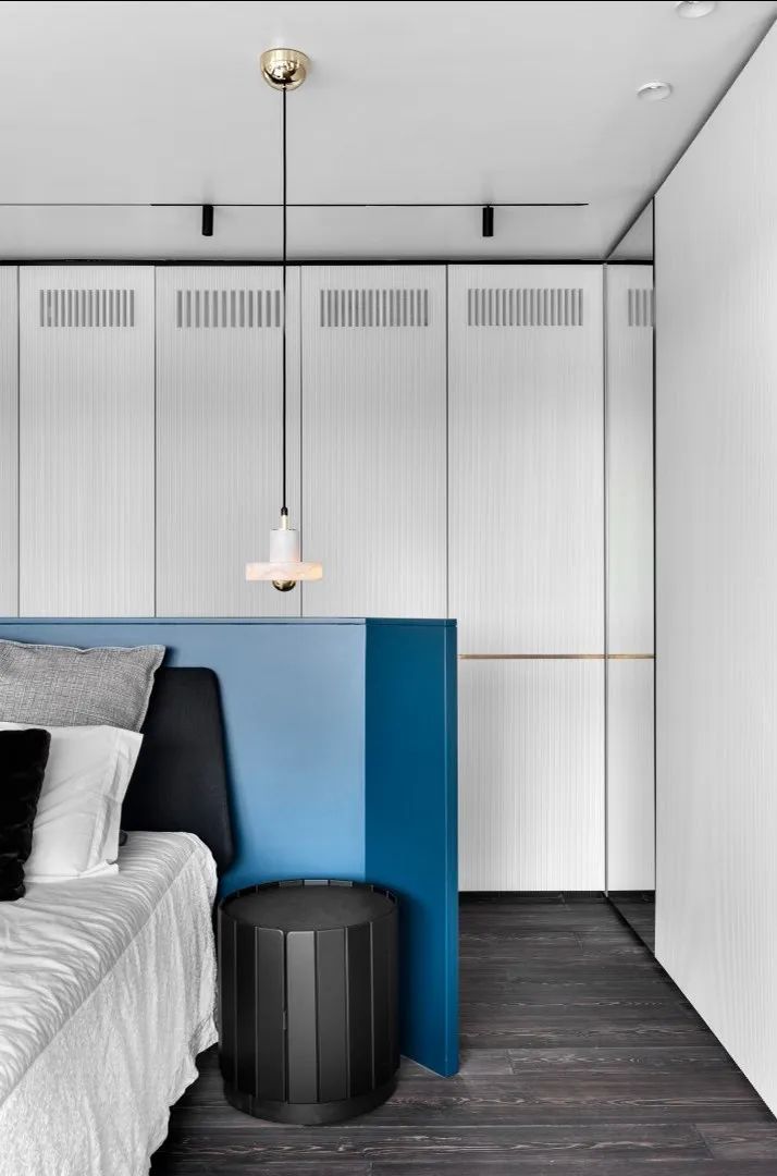 特拉维夫顶层住宅,黑白色调的时尚空间-74