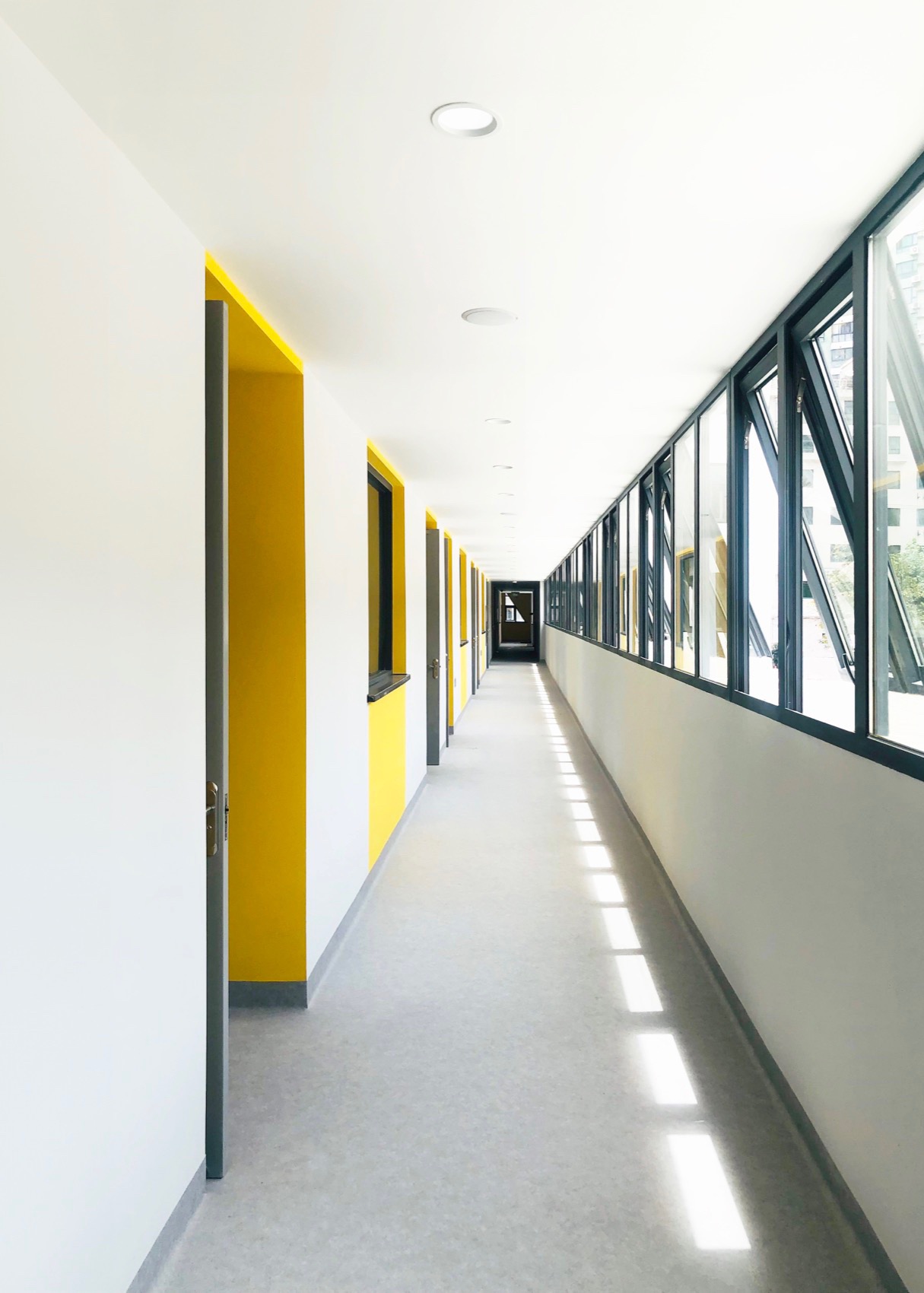 上海安佑国际学校 / 上海良机建筑设计有限公司 + 上海量介建筑设计事务所 + 汤骋嘉-52