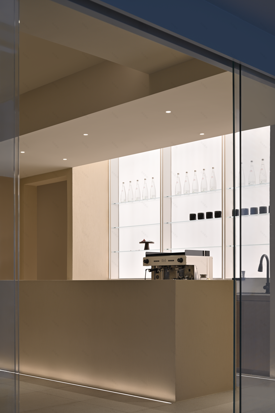 渔船回港 · 千山境丨CHAO-7