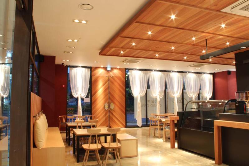 温哥华现代小清新咖啡馆设计-4