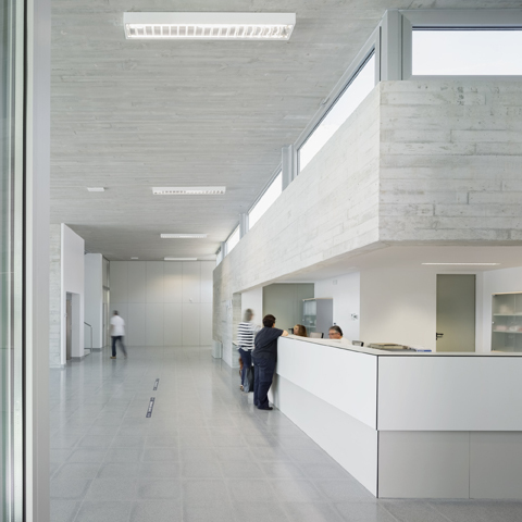 Healthcare Center in Valenzá  IDOM-58