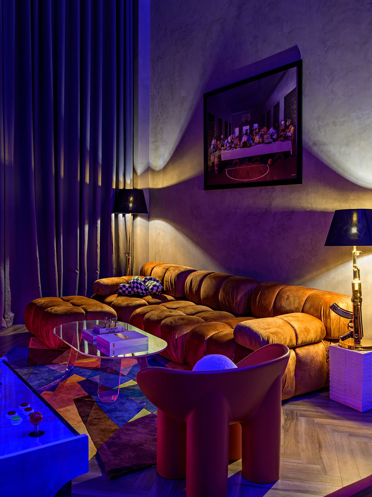 140m2 公寓蜕变为现代艺术家的独特空间-23