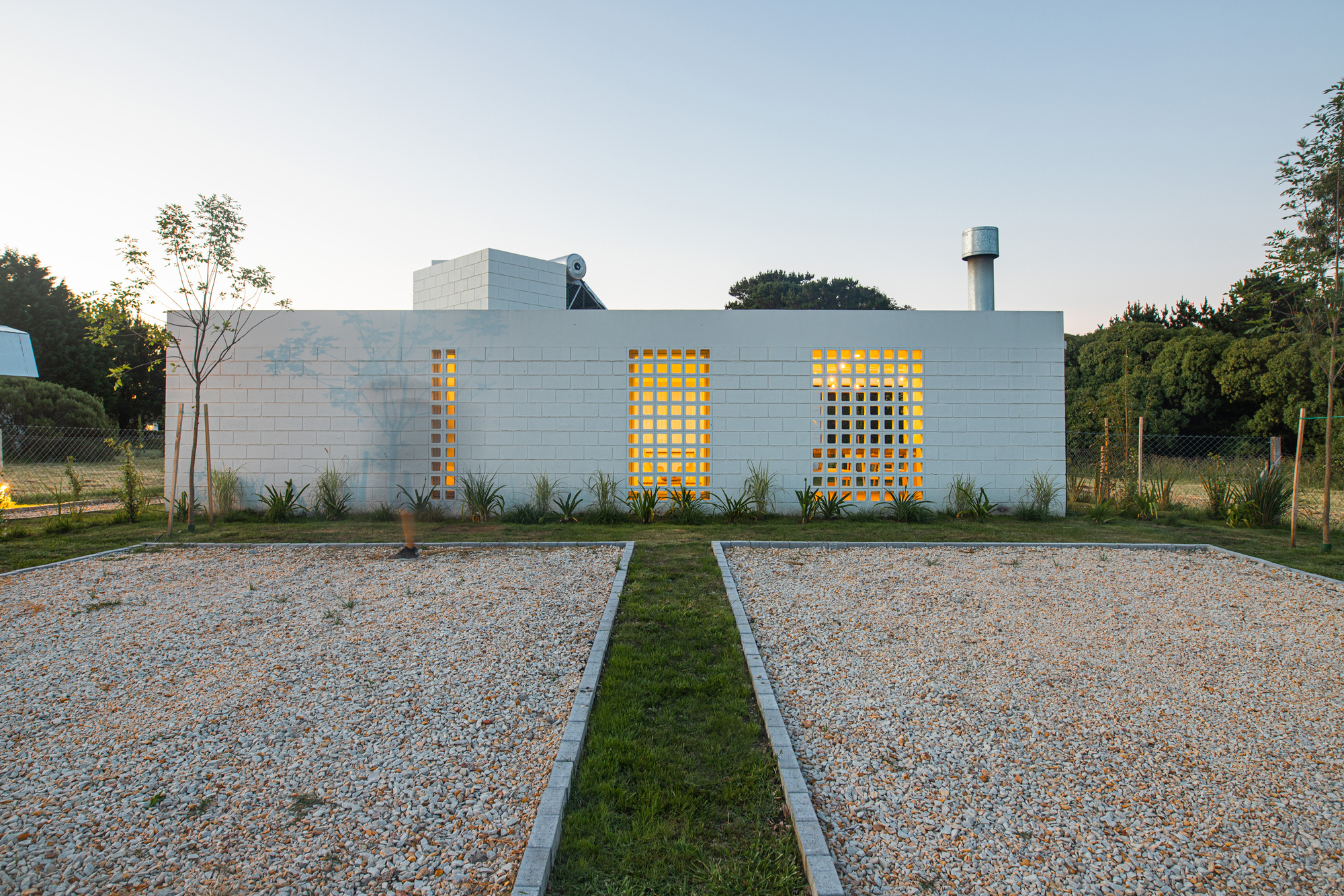 White Houses Chapadmalal / BiK Arquitectura-24