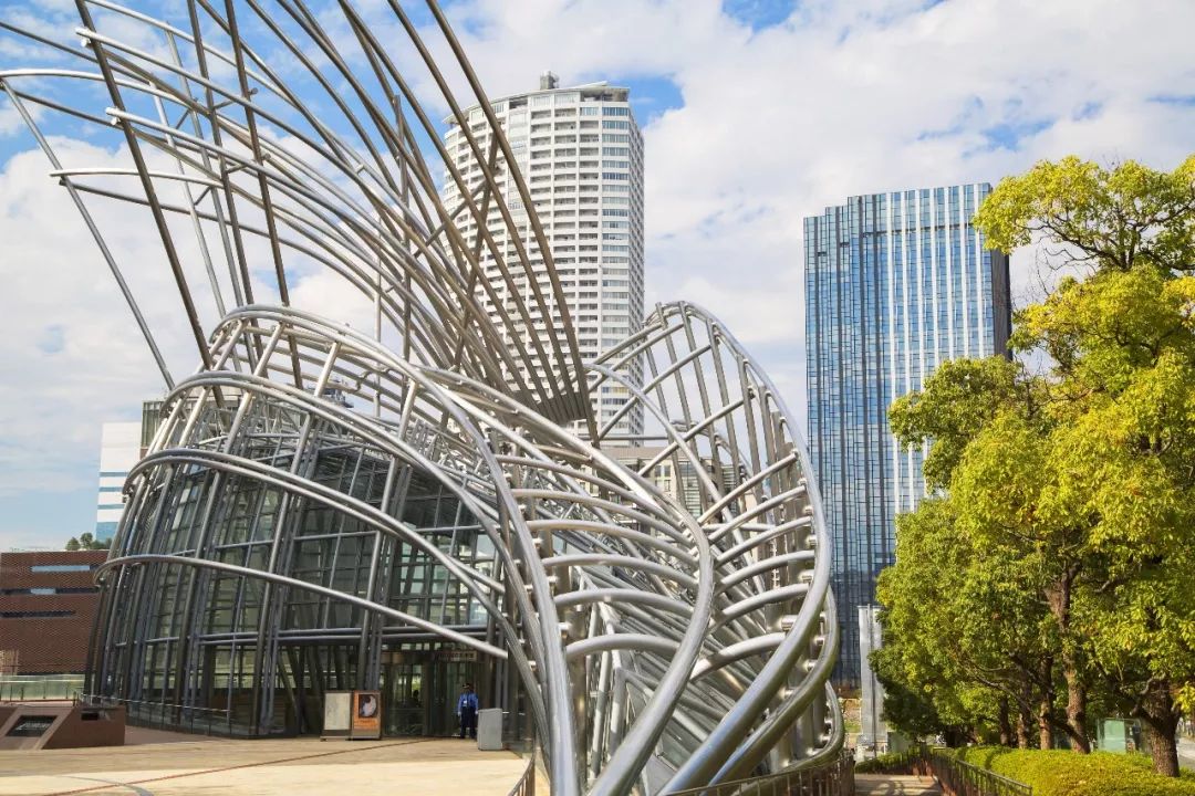 现代主义建筑大师西萨·佩里的一生与标志性作品-101