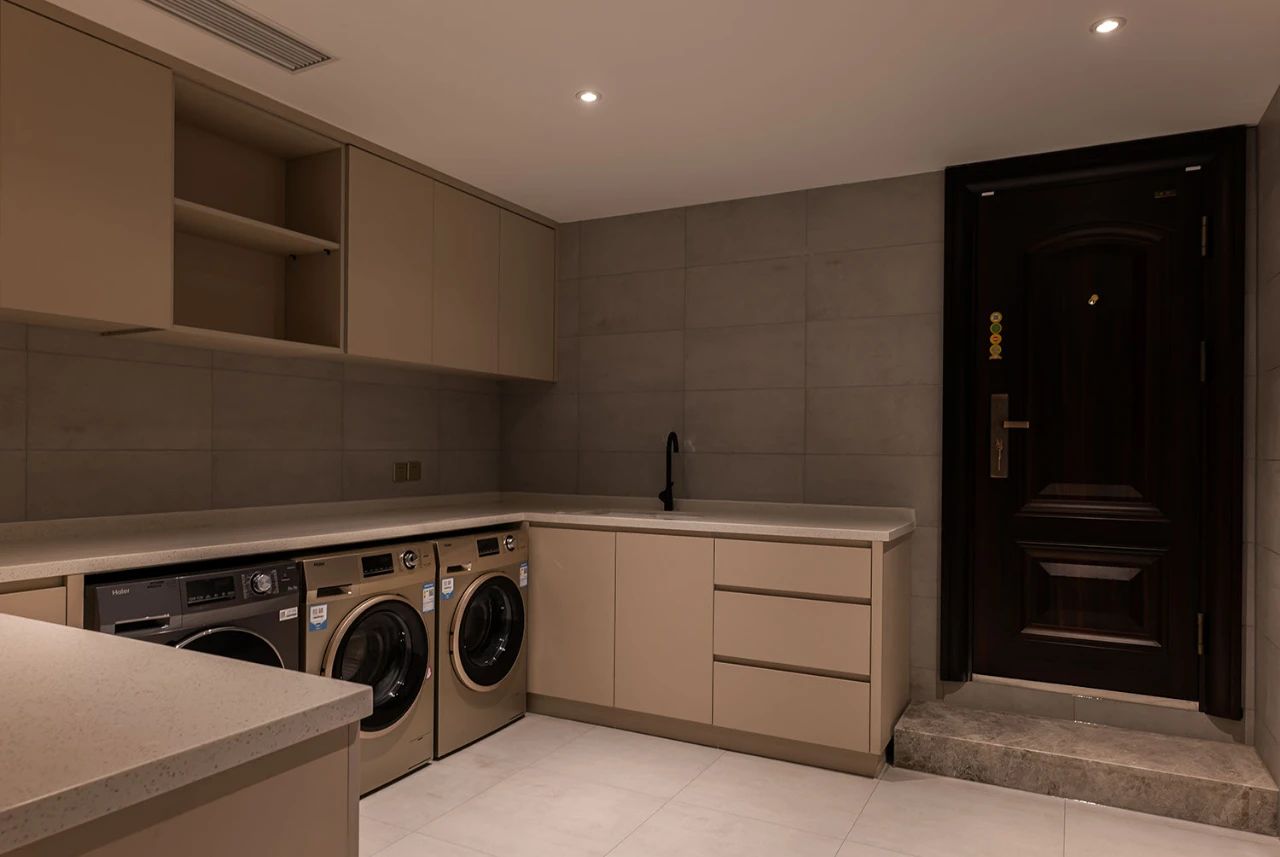 陈尹周室内设计丨680m²别墅设计，魔幻迪厅的雅致蜕变秀  陈尹周「星作」-44