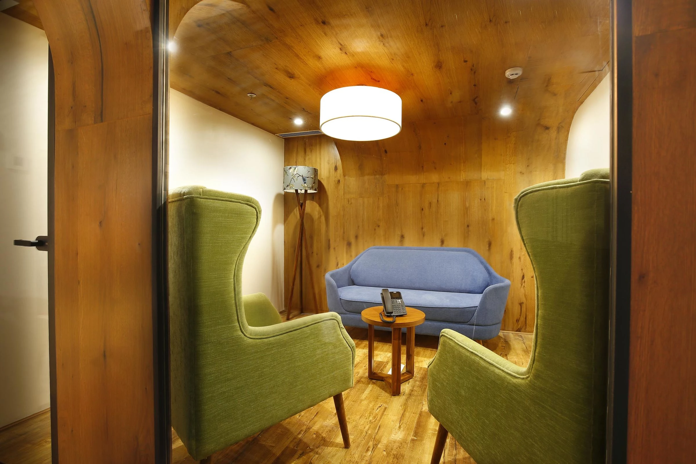 活力四溢的印度总部办公空间-30