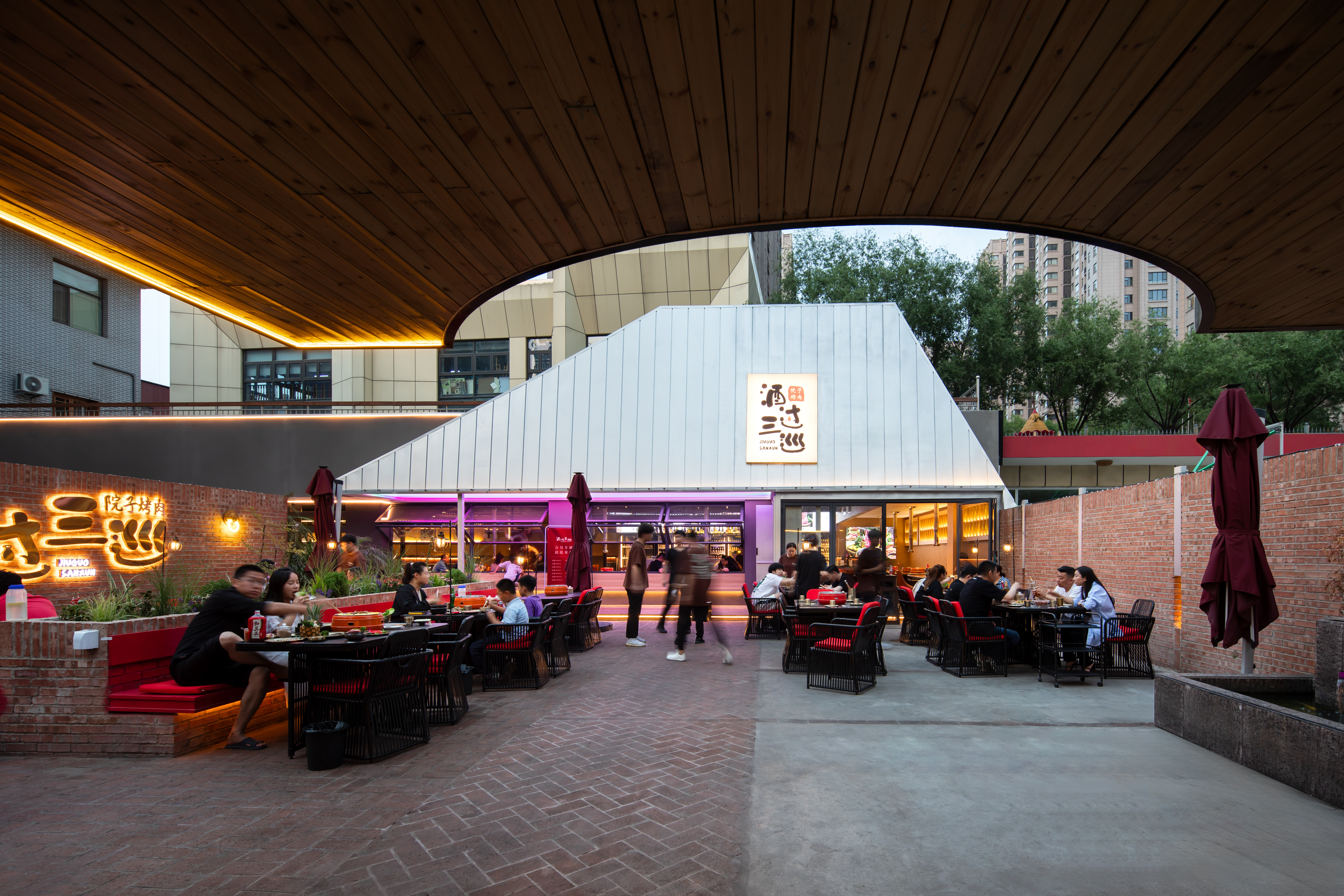 酒过三巡·院子烤肉丨中国太原丨MOOTHAN.DESIGN-43