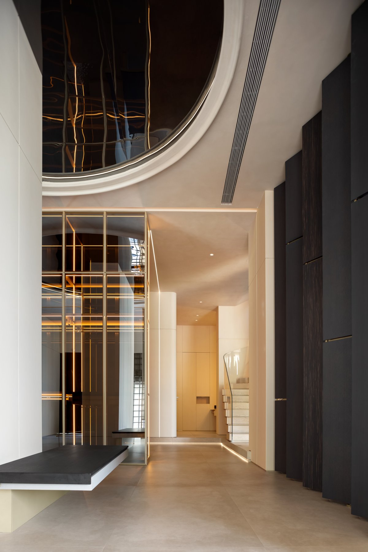 卢赛世家品牌展厅丨竟向设计-10