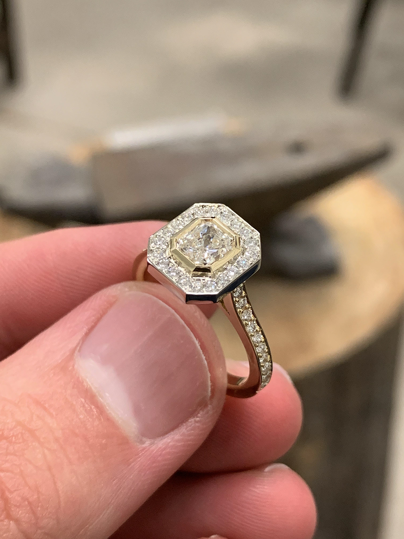 Handmade engagement ring in 18k white & yellow gold-5