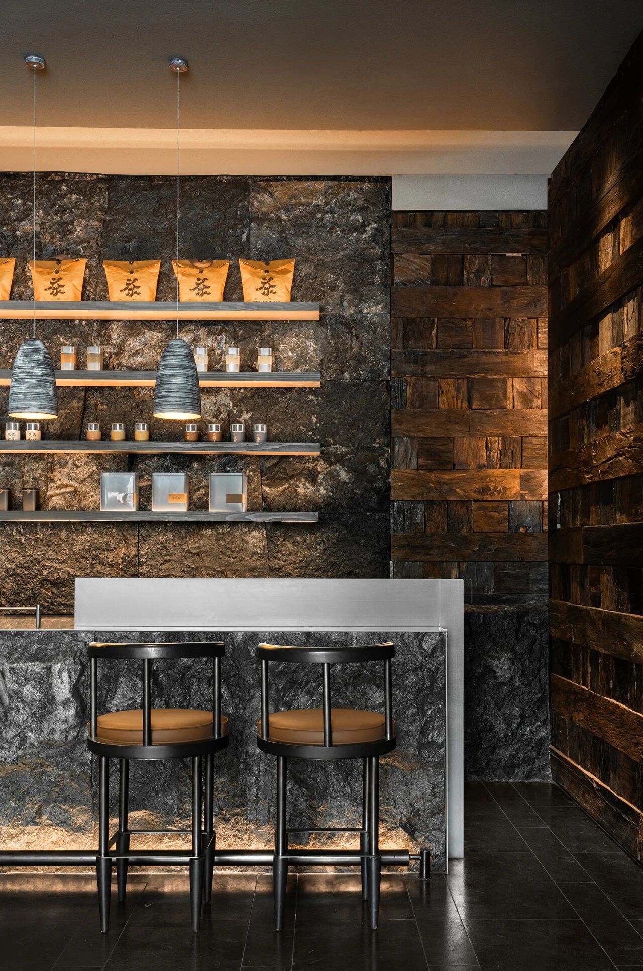 喜尚鲜·东北小馆丨中国上海丨IN.X屋里门外设计-12