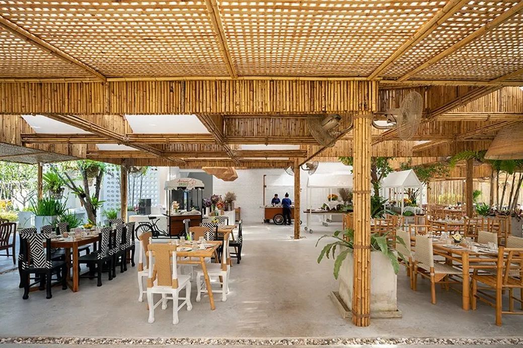 泰国生态农场餐厅,竹制网格结构展现原始生态之美-11