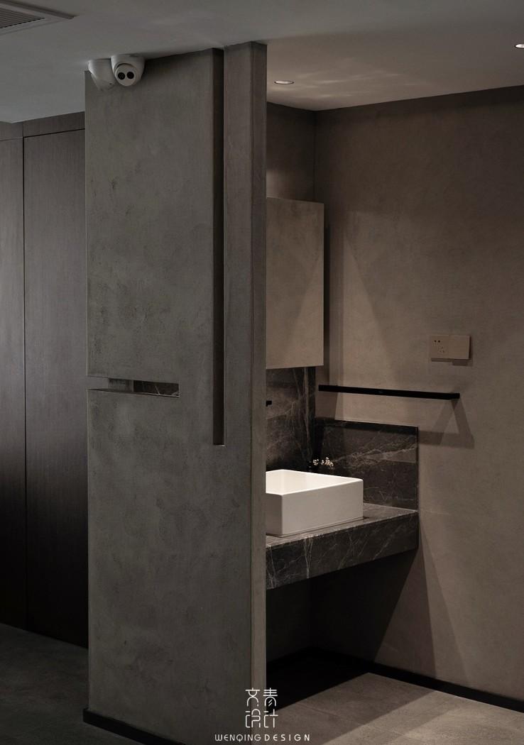 蓝色乳胶漆玄关,水磨石装饰的现代家居设计-17