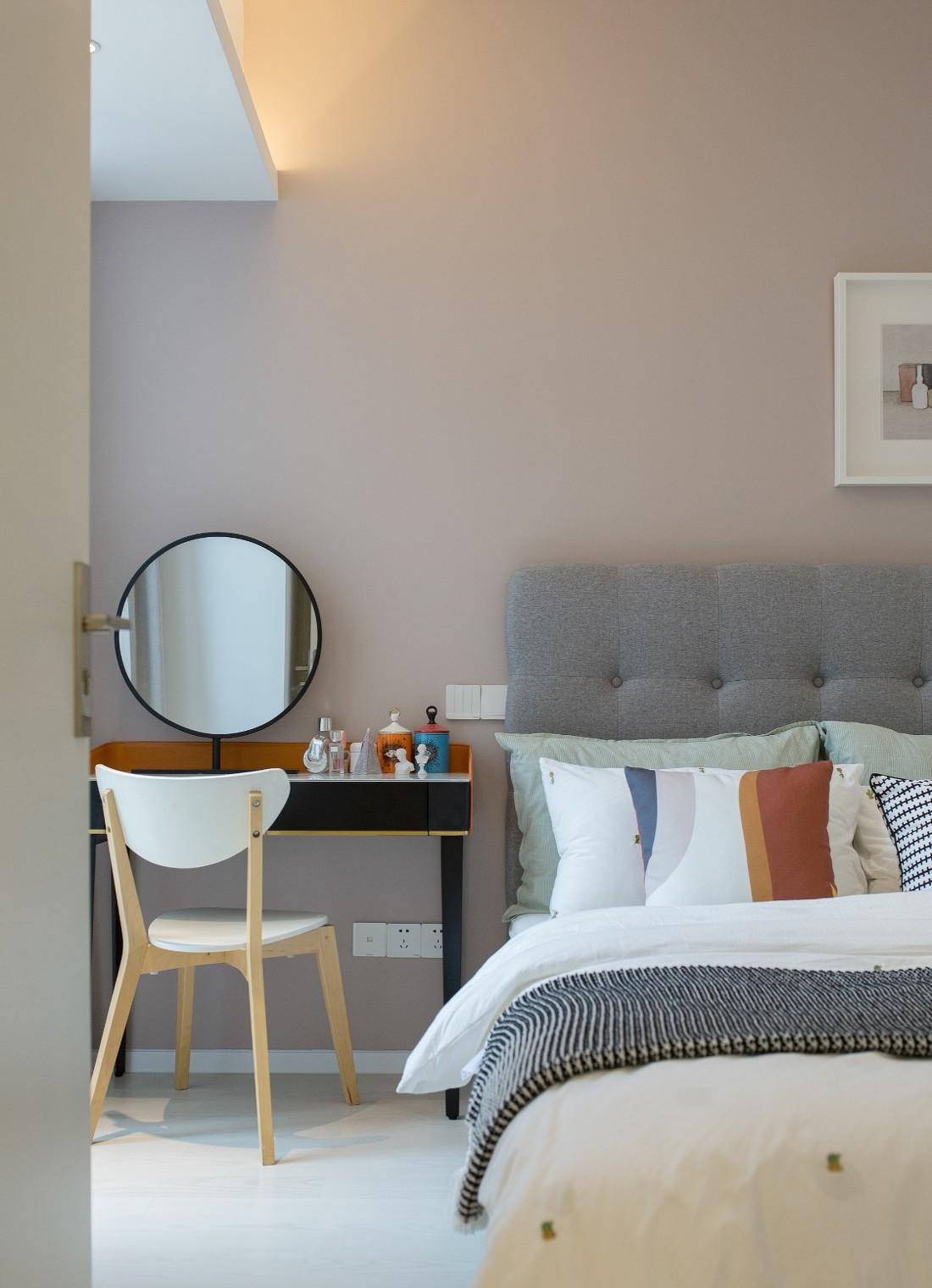 深漂女孩的梦幻家园 | 色彩缤纷的多功能空间设计-45