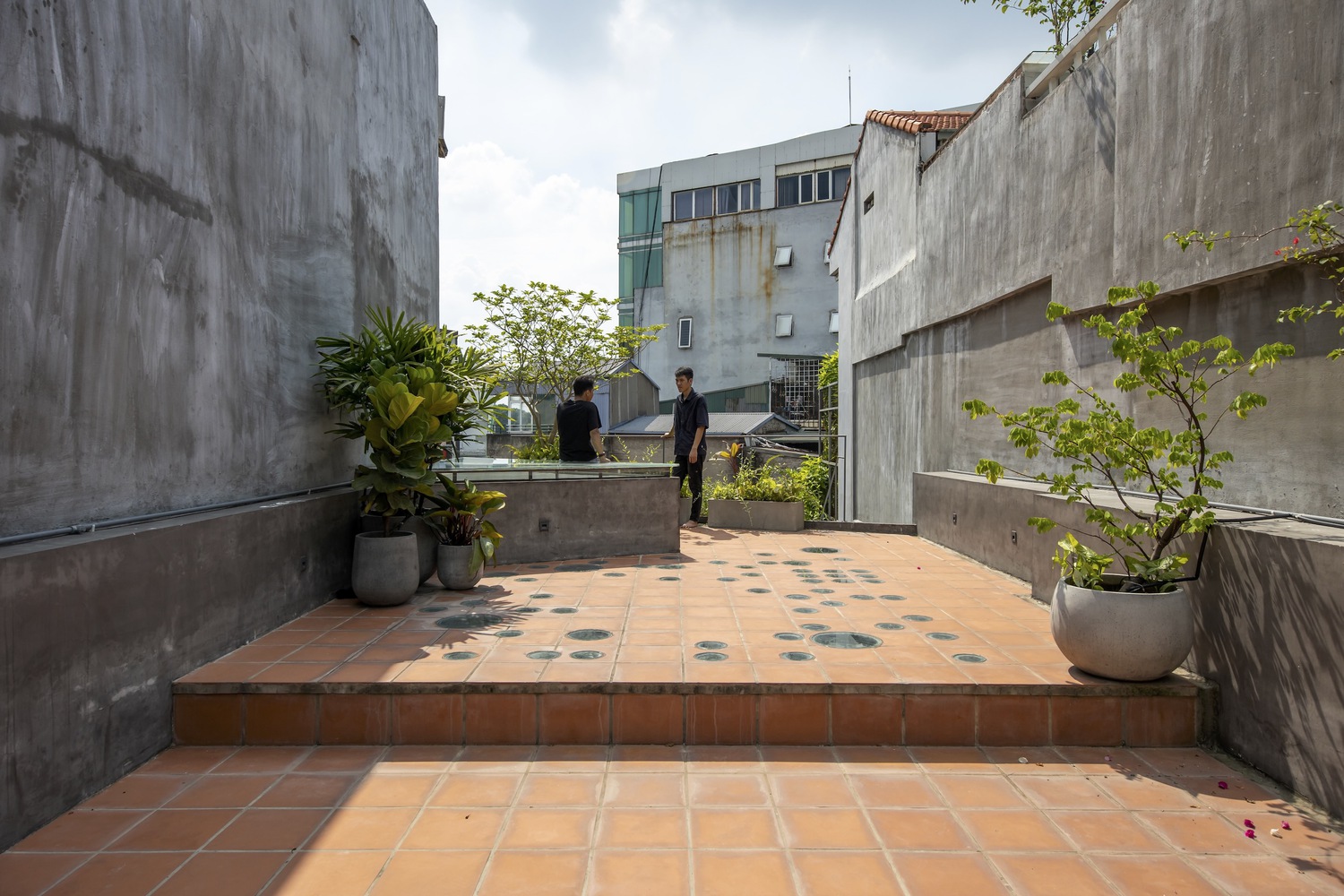 越南 LDH 服务式公寓丨越南河内-0