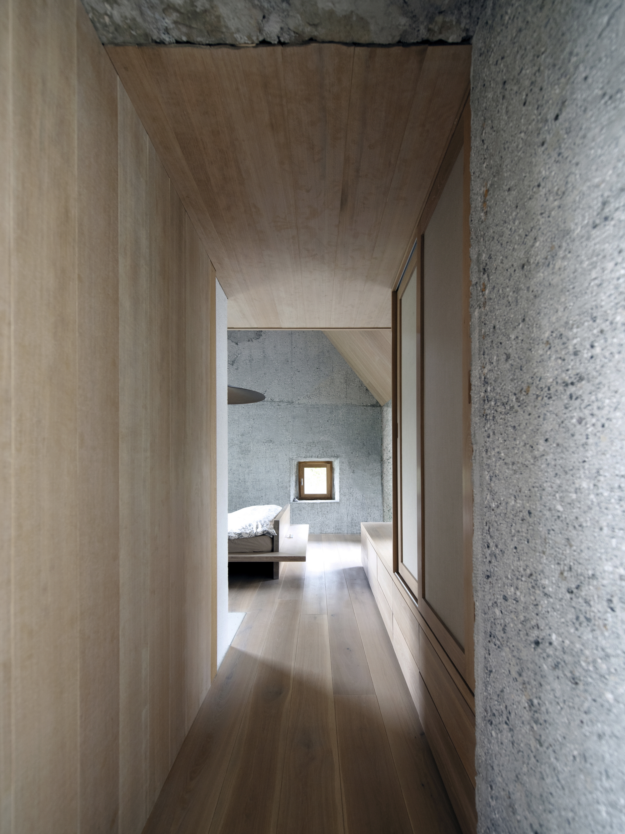 卡纳斯基·洛姆大厦丨OFIS Architects-36