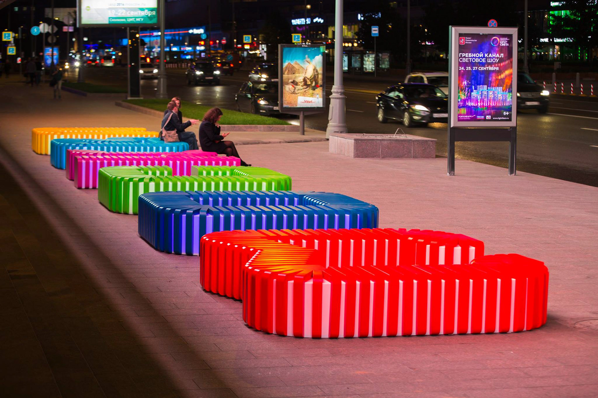 莫斯科发光长椅丨俄罗斯莫斯科-10