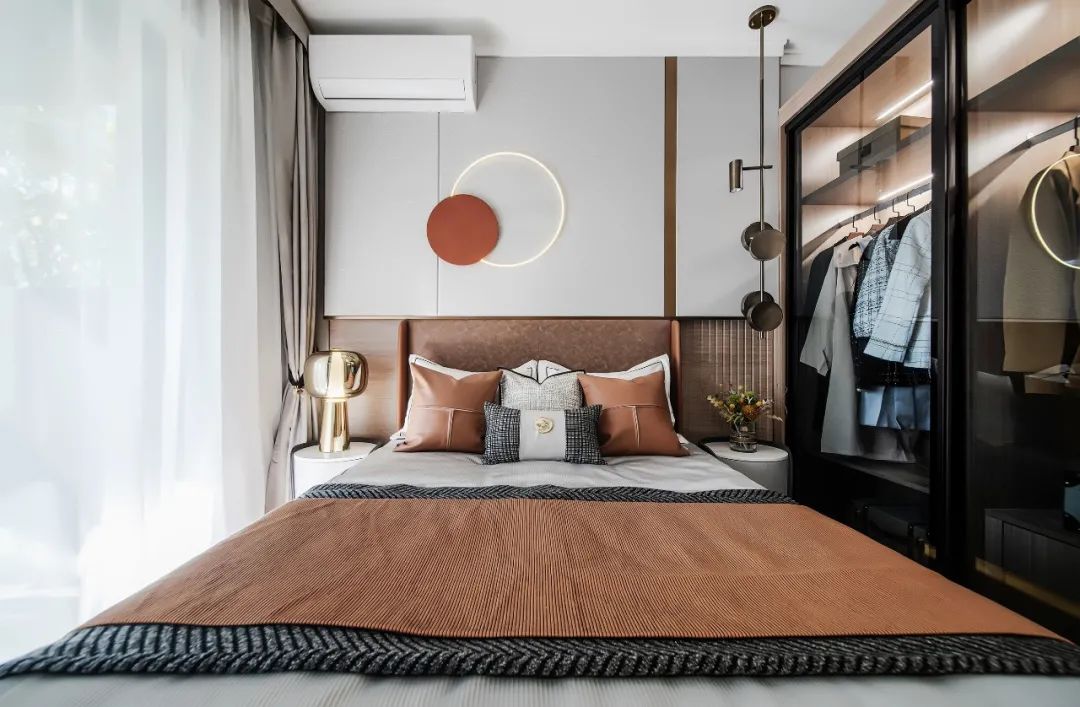 龙湖金地天曜城样板间 B1,C1 户型丨中国东莞丨元禾大千(软装),深圳市意巢空间设计有限公司(硬装)-49