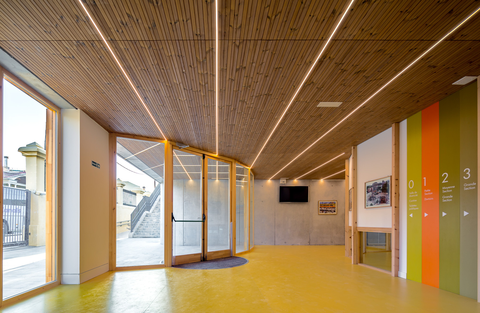 巴塞罗那法式幼儿园-16