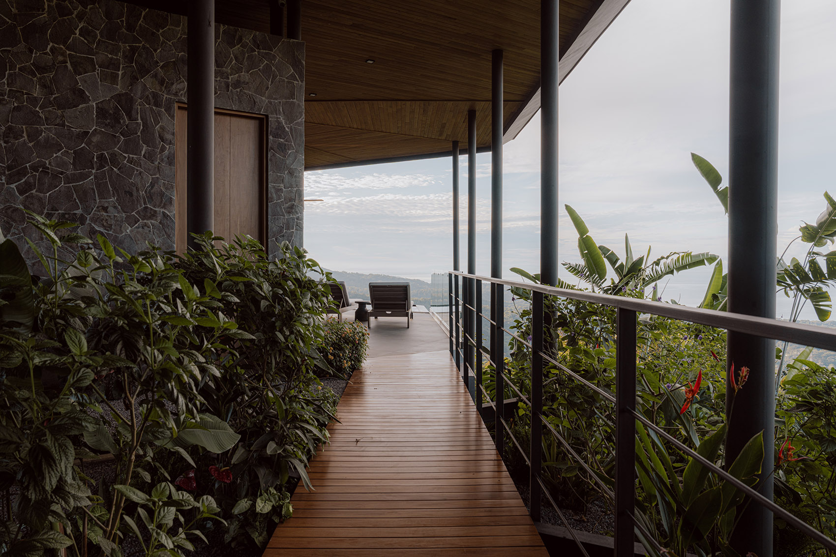 Komorebi别墅丨哥斯达黎加蓬塔雷纳斯丨Studio Saxe-33